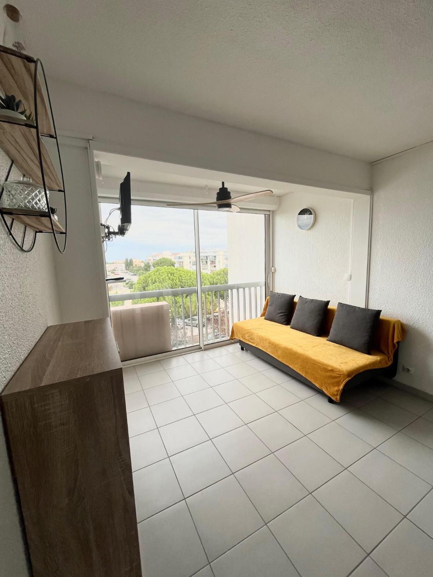 Appartement Devant La Mer + Parking Le Grau-du-Roi Luaran gambar